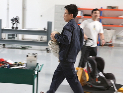 揭秘兒童安全座椅測(cè)試實(shí)驗(yàn)6