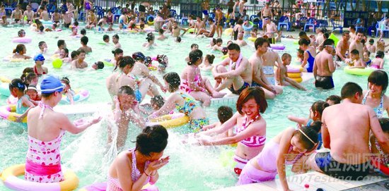 游泳池水質(zhì)檢測超標(biāo)須停業(yè)(游泳池水質(zhì)標(biāo)準(zhǔn))