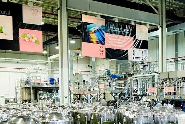 揭秘玫琳凱化妝品質(zhì)檢實(shí)驗(yàn)室