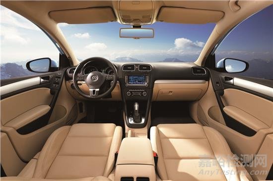 車內(nèi)空氣有異味，該管管了！