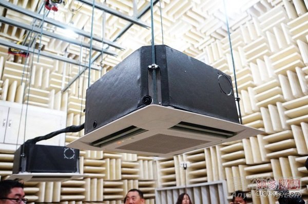 探秘海爾空調(diào)實(shí)驗(yàn)室