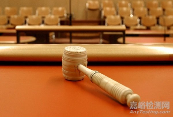 新標(biāo)準(zhǔn)化法發(fā)布明年1月實(shí)施，打破政府“包辦”減少重復(fù)交叉，取消企業(yè)標(biāo)準(zhǔn)備案，明確標(biāo)準(zhǔn)五年復(fù)審