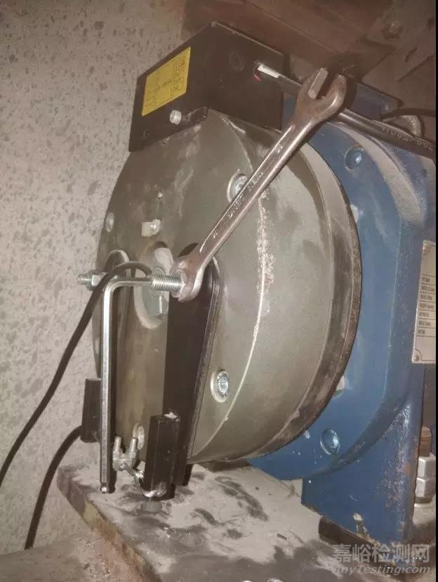 無機(jī)房電梯手動(dòng)松閘整改操作要點(diǎn)