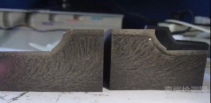 扭力臂銷出現(xiàn)了縱向開裂問題