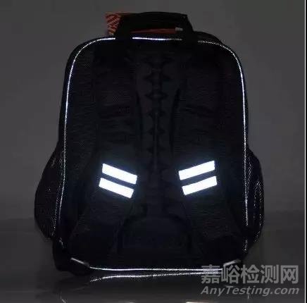 學(xué)生校服、背包上反光材料的檢測標(biāo)準(zhǔn)和指標(biāo)有哪些？