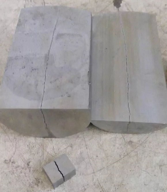 42CrMo鍛件軸淬火內(nèi)裂失效分析