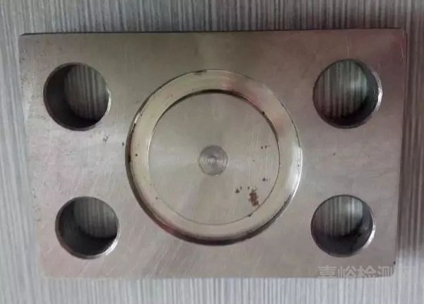 45鋼蓋板裂紋失效分析