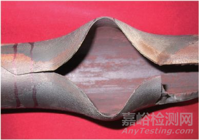 某電廠鍋爐高溫過熱器爆管失效分析案例