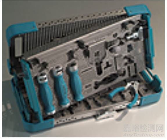 二次注塑成型:醫(yī)療器械多面加工技術