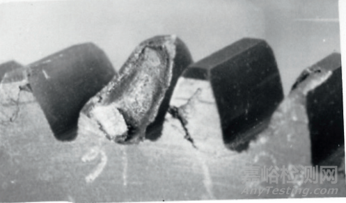 齒輪發(fā)生隨機(jī)斷裂的失效分析和預(yù)防措施 