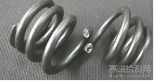 VDSiCrV鋼氣門(mén)彈簧斷裂失效分析案例