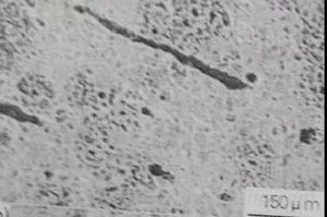 GCr15鋼軸承套圈的磨削開裂失效分析