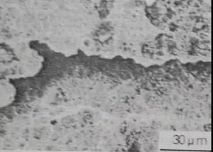 GCr15鋼軸承套圈的磨削開裂失效分析