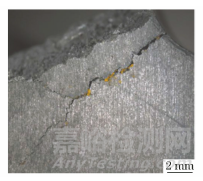 變電站用鑄造ZA33鋅鋁合金蝸輪斷裂失效分析