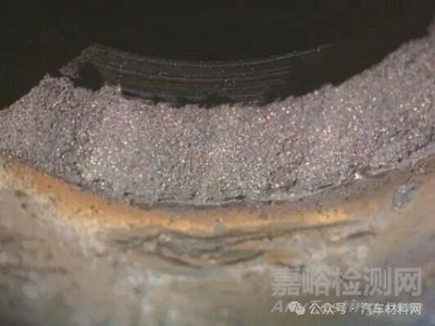 汽車(chē)車(chē)身螺栓套斷裂失效分析案例