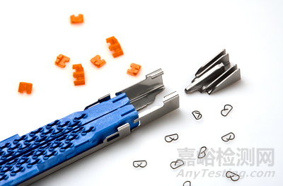 強生推出全球首款3D立體成釘腔鏡吻合器